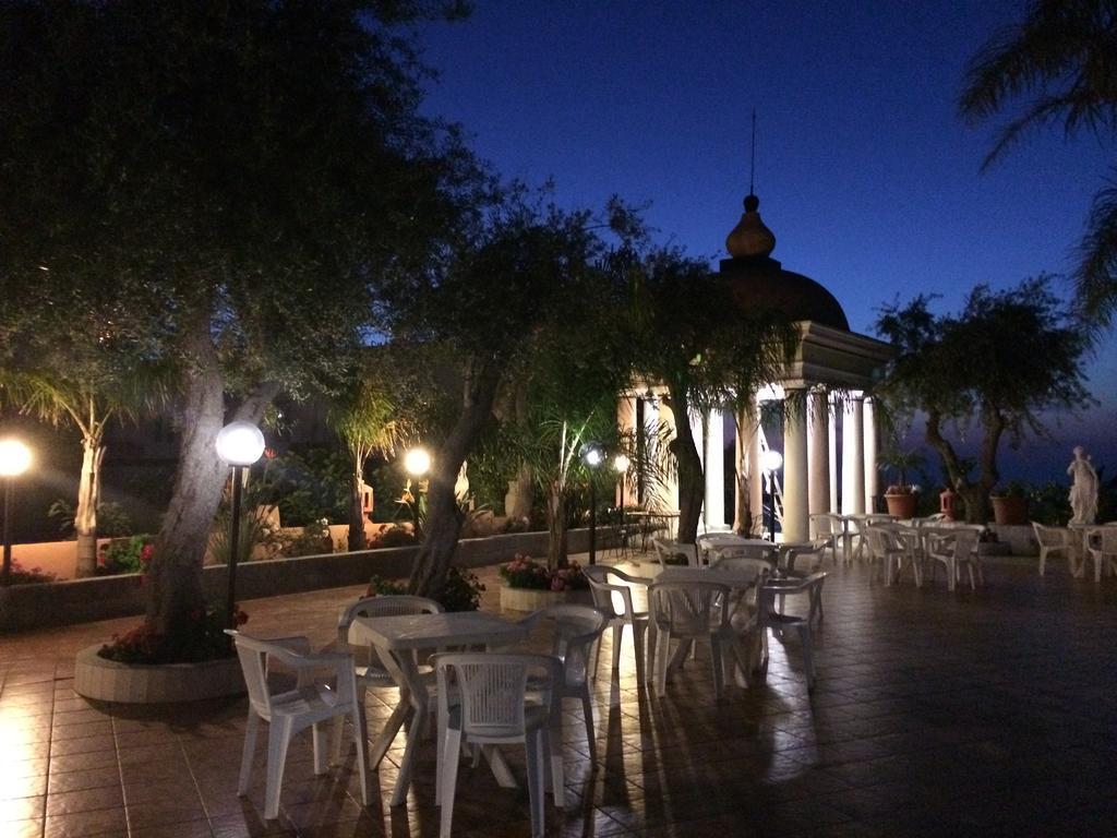 Hotel Terme Rosaleo Казамиччола-Терме Экстерьер фото